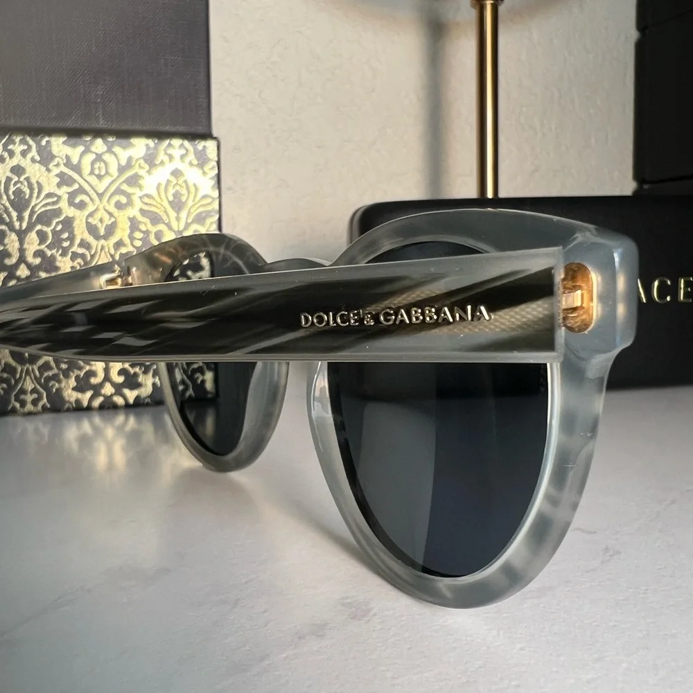 Dolce & Gabbana authentic dolce